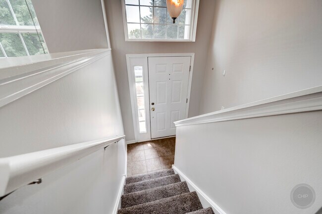 Foto del edificio - 14626 Paul Revere Ln