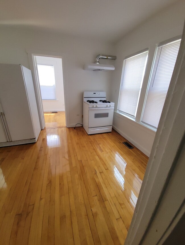 Building Photo - 7435 W 58th Pl