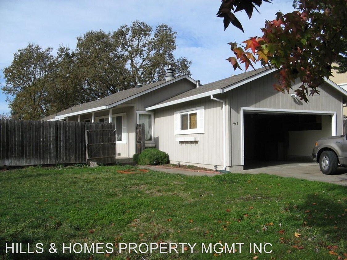 Foto principal - 4 br, 2 bath House - 945 LODI STREET