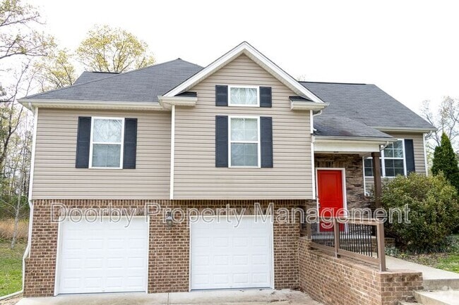 Building Photo - 10424 Fielding Rd