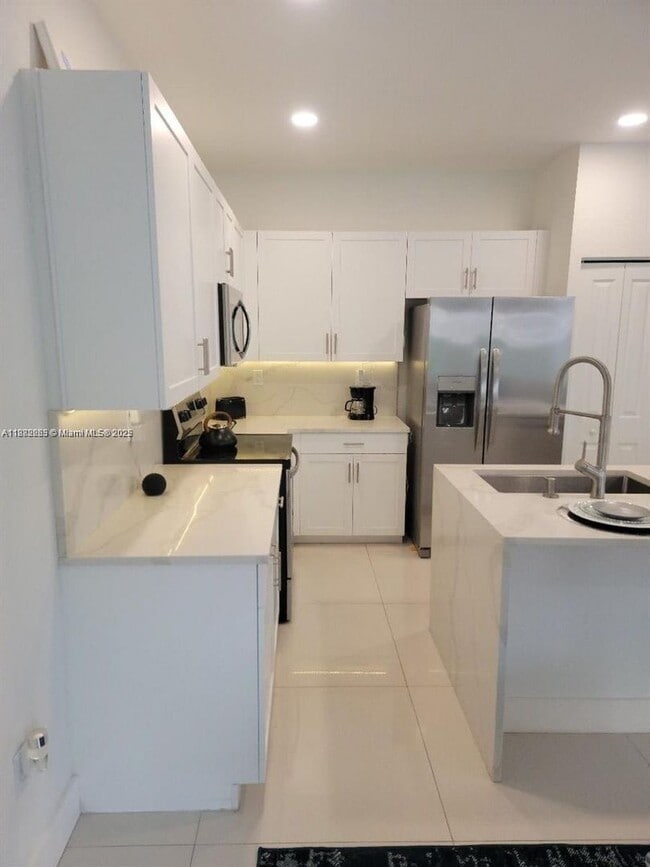 Photo - 796 NW 208th Terrace House