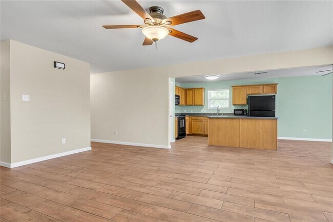 Building Photo - 9901 George Bush Dr