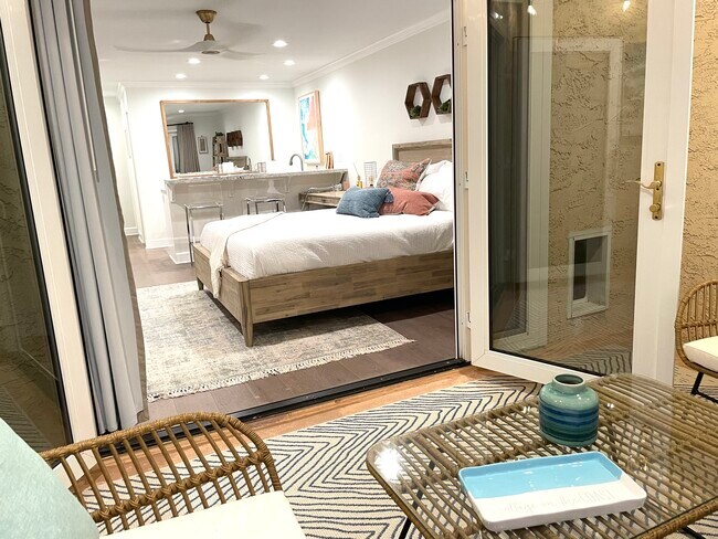 Vista desde el patio - 77 15th St