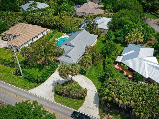 Building Photo - 2285 SE St Lucie Blvd