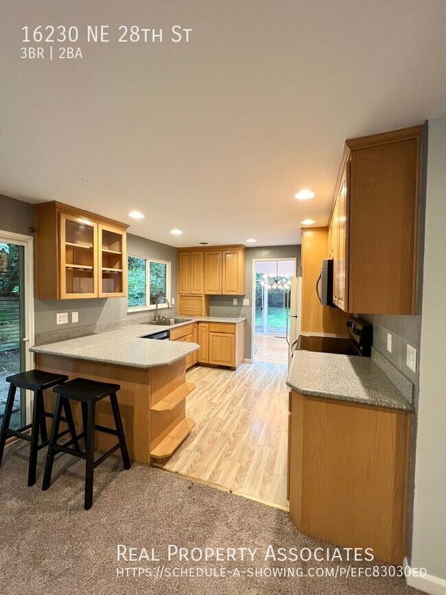 Foto del edificio - 16230 NE 28th St