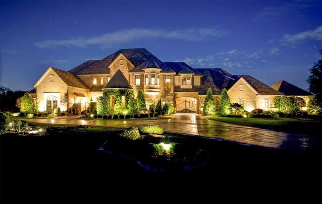 Building Photo - 4657 Benavente Ct