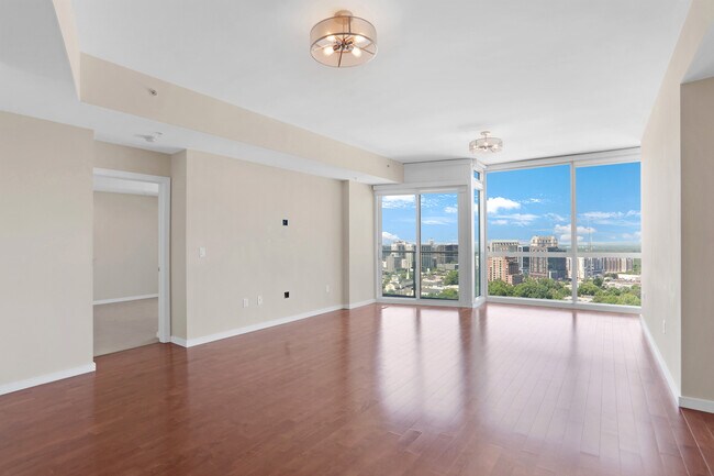 Foto del edificio - 3325 Piedmont Rd