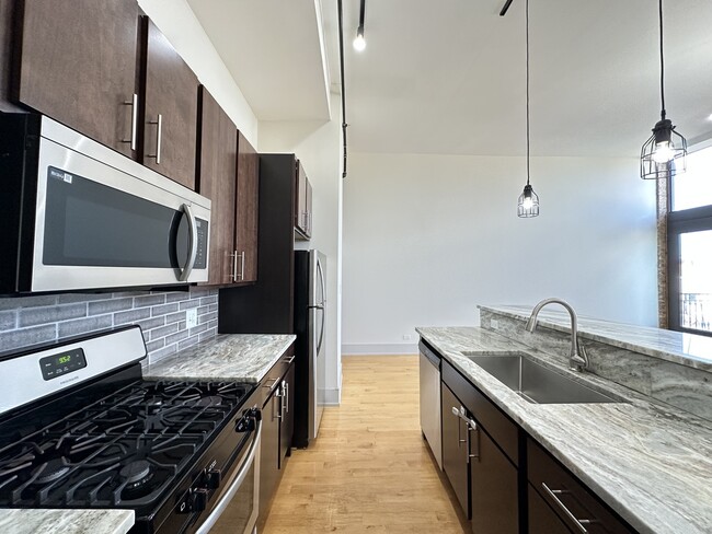 Foto del edificio - 1426 W 21st St