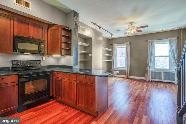 Foto del edificio - 1335 Mifflin St