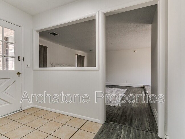 Foto del edificio - 4508 NW 26th St