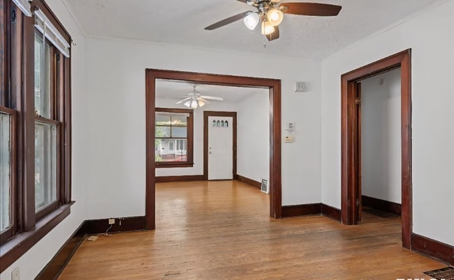 Building Photo - 1805 S 2nd St