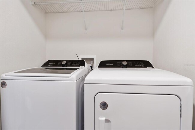 Building Photo - 4769 Sparkling Shell Ave