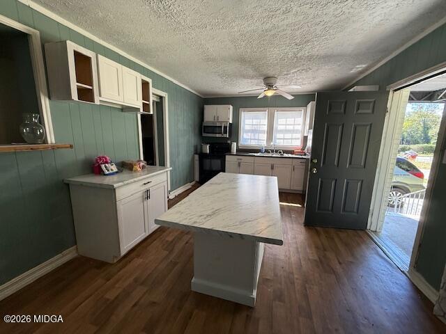 Foto del edificio - 3207 Seminole Ave