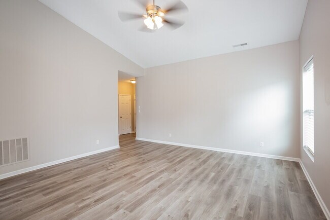 Building Photo - 11631 High Timber Dr