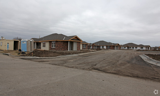 Building Photo - Bethel Estates of Gardner