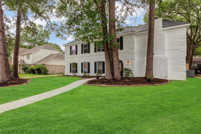 Building Photo - 7707 12 Fairway Ln