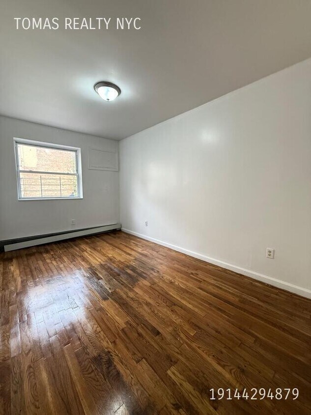 Foto principal - 793 Jennings St