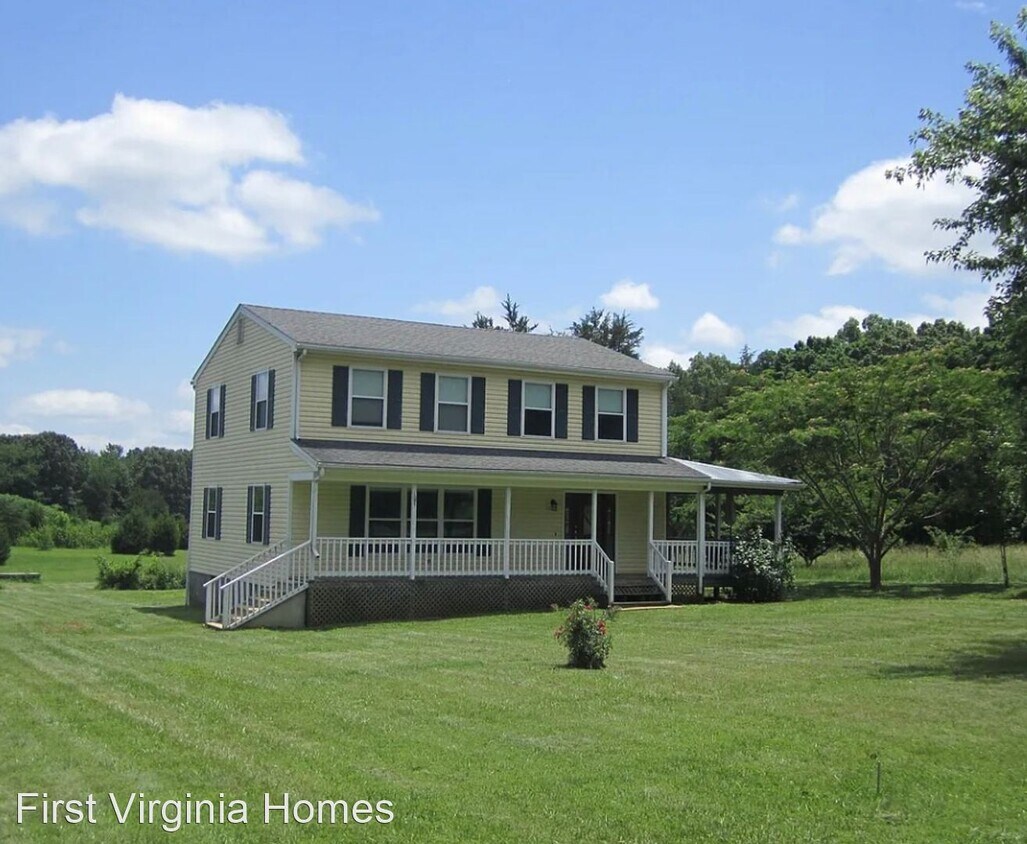 Primary Photo - 3 br, 2.5 bath House - 6942 West River Rd