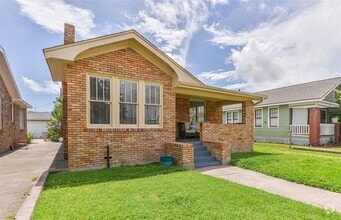Building Photo - 3729 Avenue S 1/2