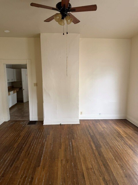 Foto del edificio - 1506 Mound St