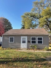 Building Photo - 27 Winding Ln