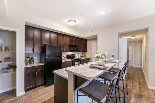 Building Photo - Residence at Cook's Pointe