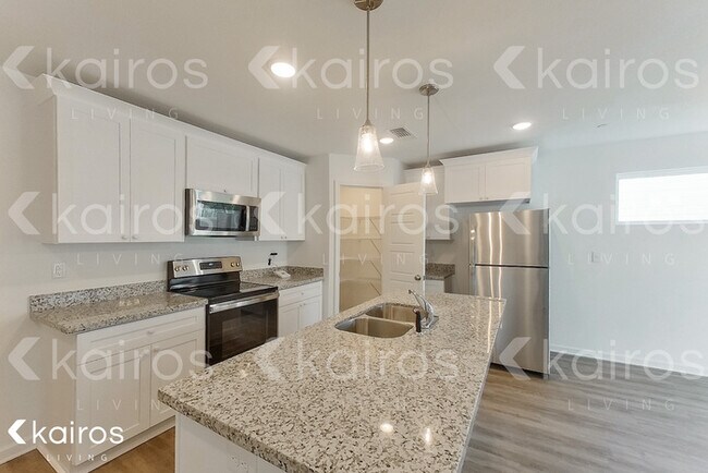 Building Photo - 11471 Camden Court Cir.