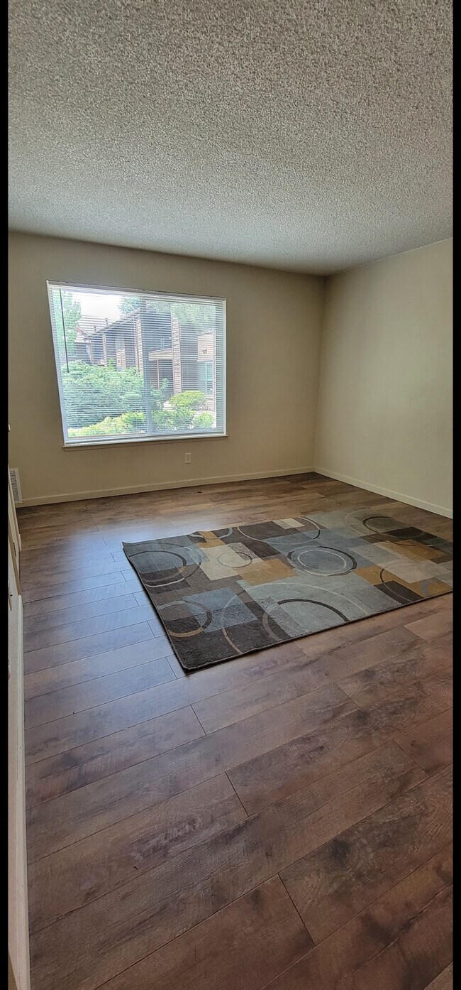 Foto del edificio - 1200 T A Riordan