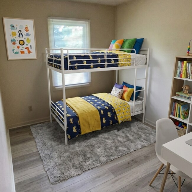 Foto del edificio - 207 Wakefield Pl