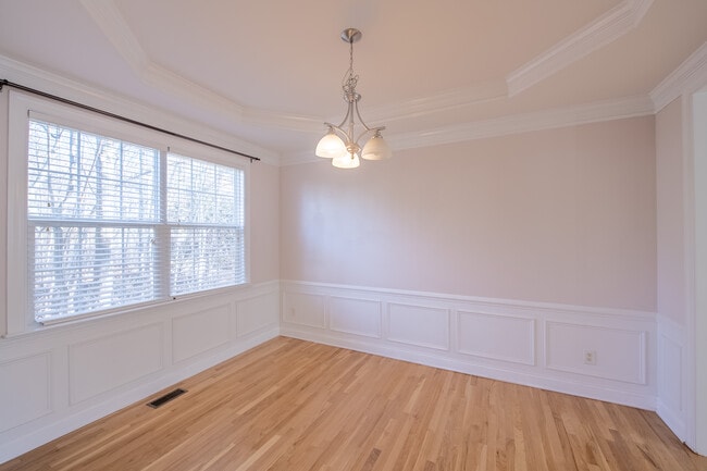 Building Photo - 5713 Catskill Ct