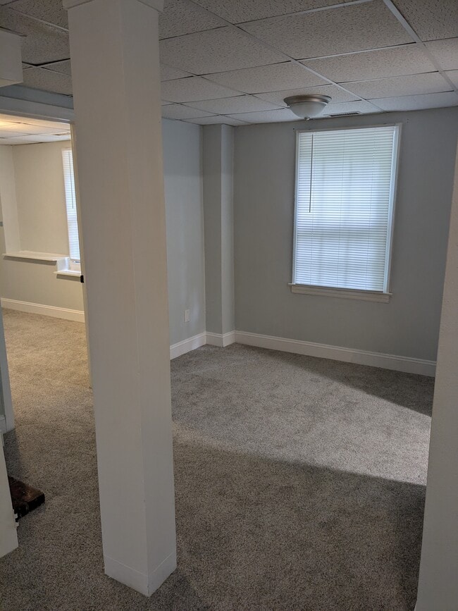 Building Photo - 1013-1012 Mordecai Dr