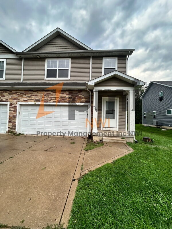 Building Photo - 4000 Silhavy Rd