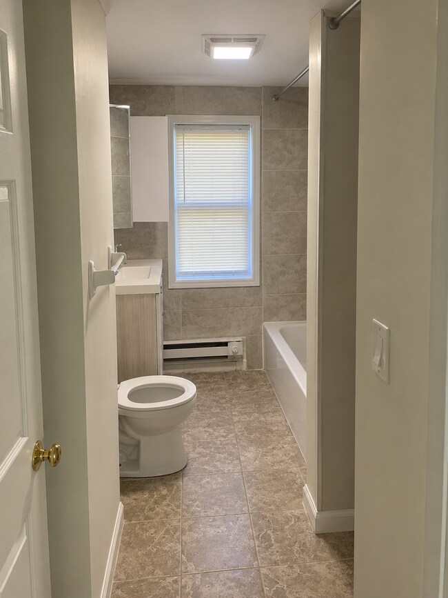 Baño - 60 Lincoln St