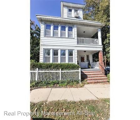 Primary Photo - 67 Jones Ave