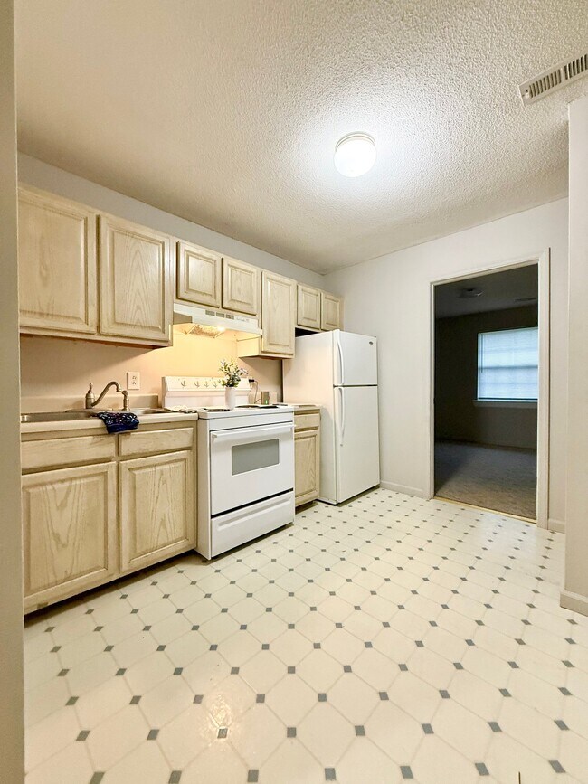 Foto del edificio - 102 Carter Sells Rd