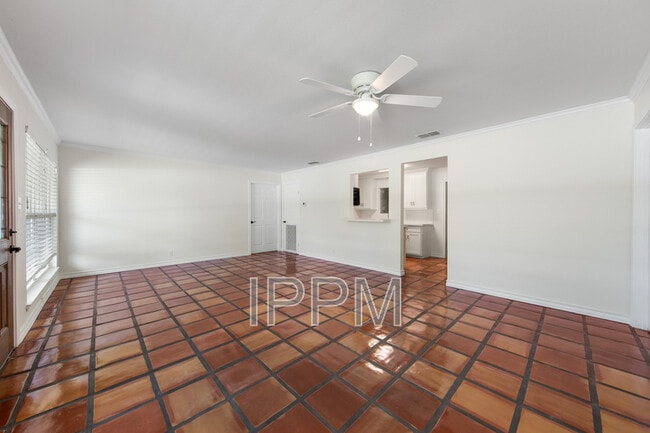Building Photo - 5618 Ben Hogan Cir