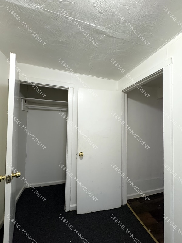 Building Photo - 5485 Detroit St