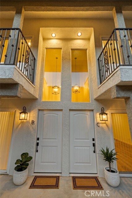 Foto del edificio - 621 E Cedar Ave