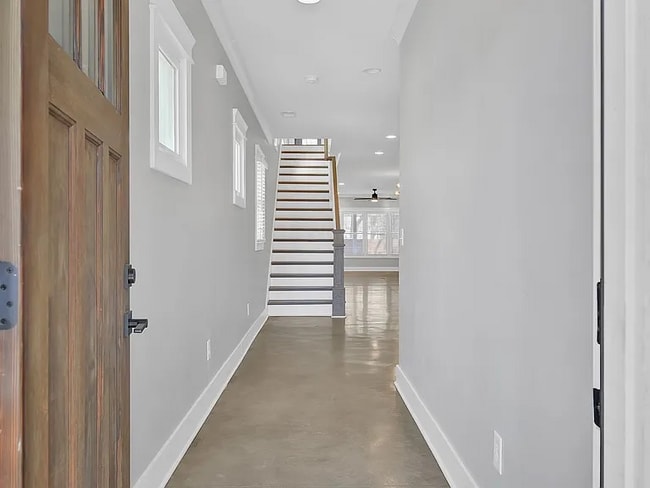 Foto del edificio - 368 Glenrose Ave