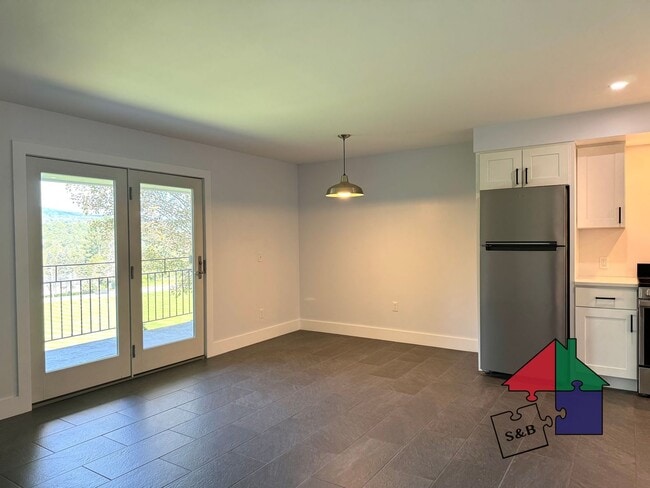 Building Photo - 60 Snowdrift Ln