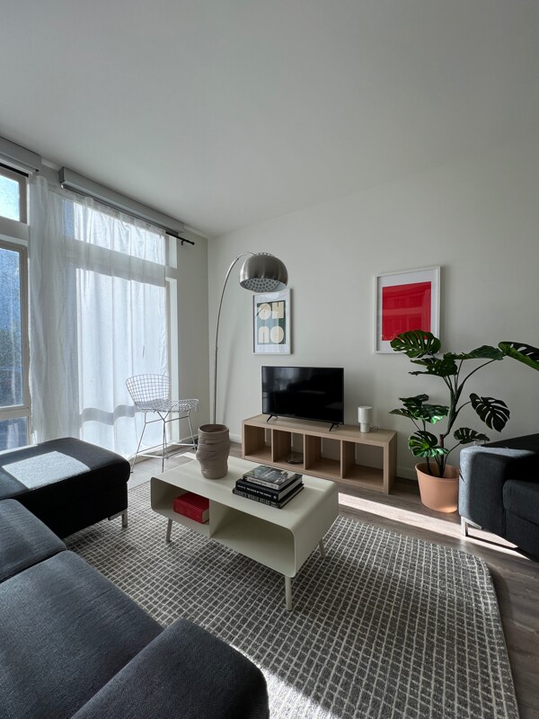 Foto principal - 120 Harvard Ave E