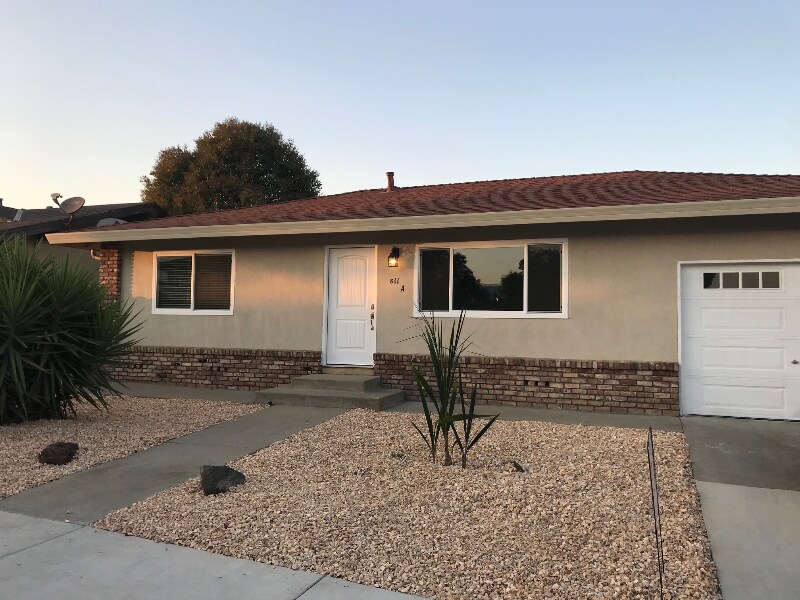 Foto principal - 811 El Cerrito Way