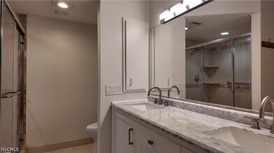 Building Photo - 509 Roma Ct