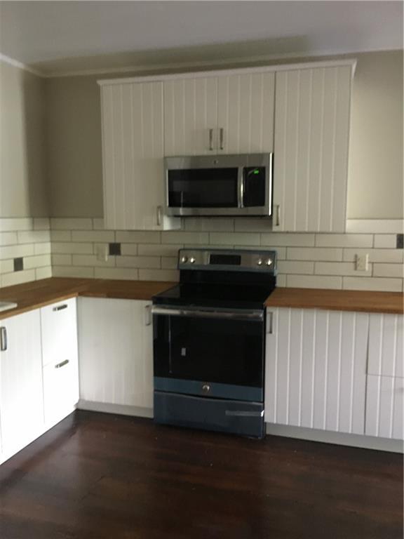 113 N Walton St, Darien, GA 31305 Room for Rent in Darien, GA