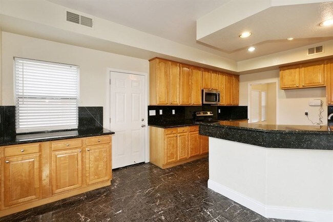 Foto del edificio - 104 Cam Del Sol