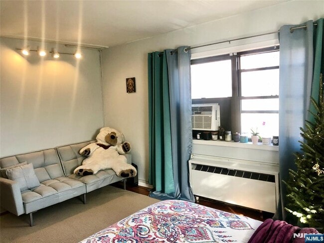 Foto del edificio - 400 Fairview Ave