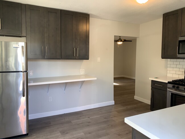 Kitchen - 1428 Echo Park Ave