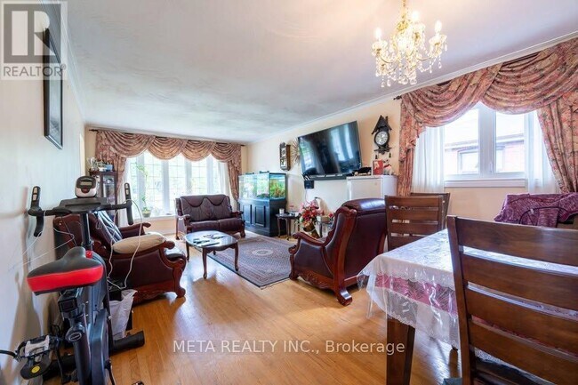 Building Photo - 79 Chestermere Blvd