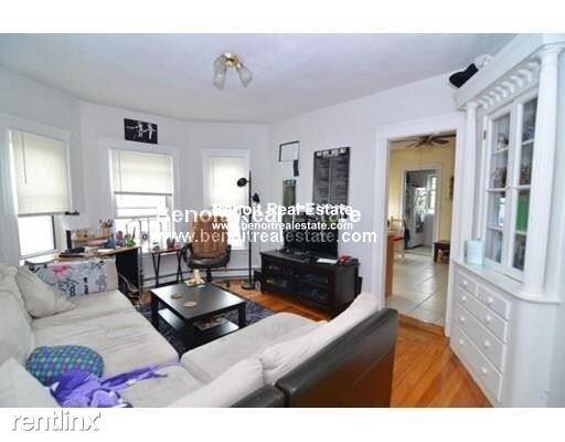 Foto del edificio - 11 Endicott Ave