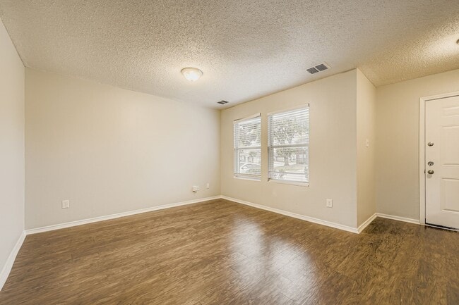 Foto del edificio - 3904 Stonewick Ct